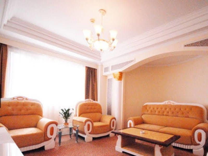 Peach Blossom Castle Hotel Shanghai Eksteriør billede